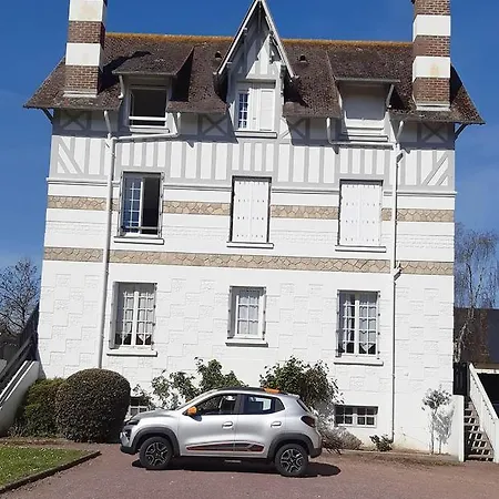 Proche Du Centre Et De La * Villers-sur-Mer