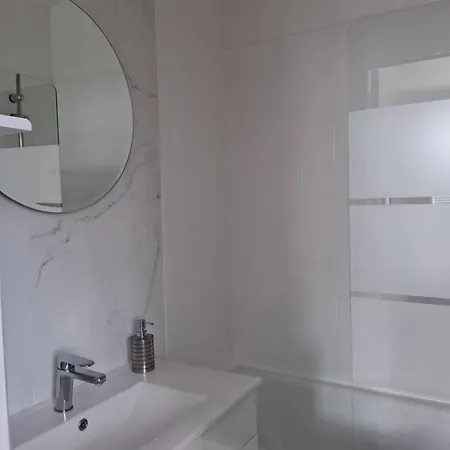 Proche Du Centre Et De La Apartment